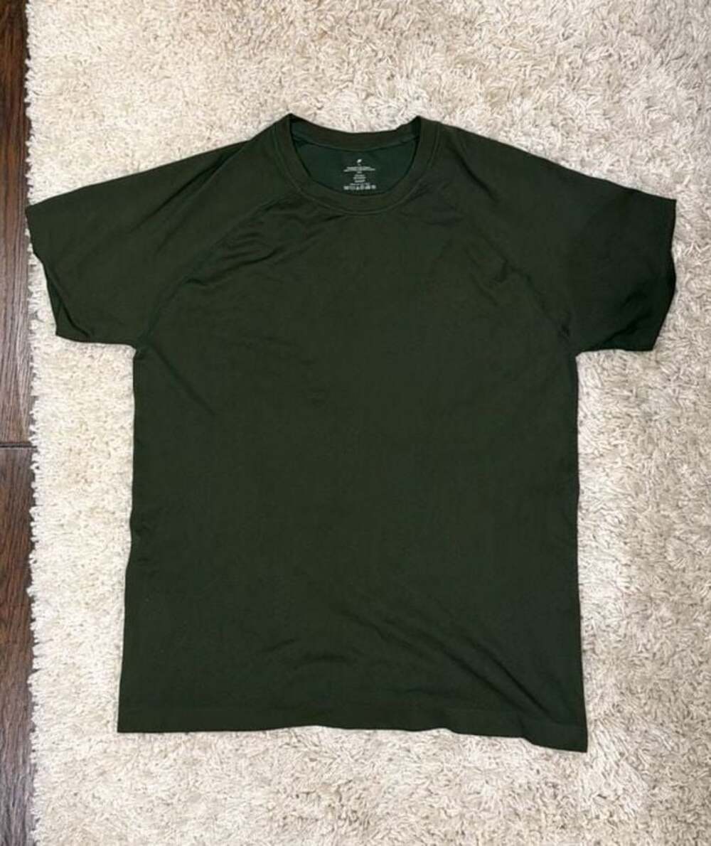 Fabletics The Front Row Short Sleeve Workout Tee Olive Green